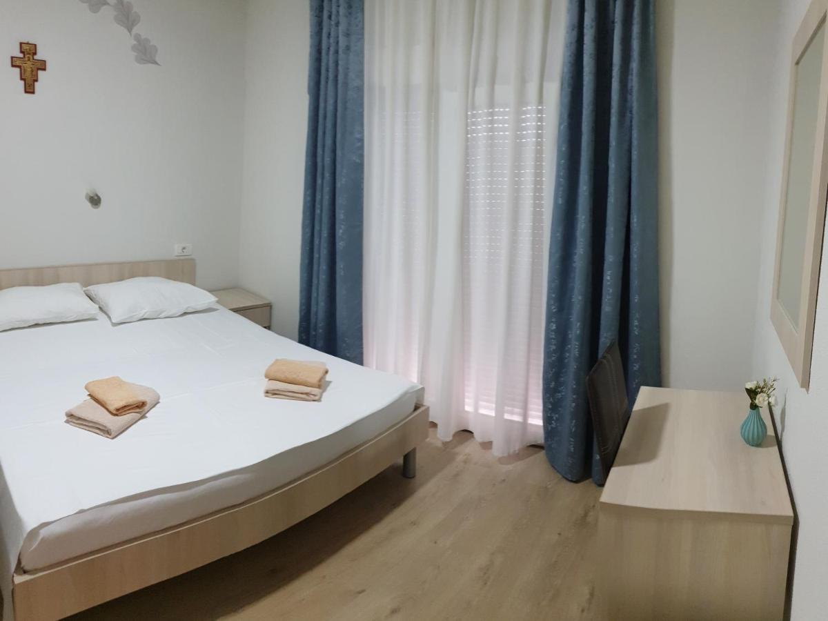 Pansion Matija Bed & Breakfast เมจูโกเรีย ภายนอก รูปภาพ