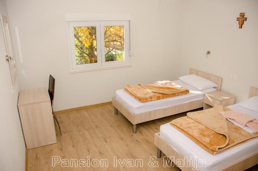 Pansion Matija Bed & Breakfast เมจูโกเรีย ภายนอก รูปภาพ